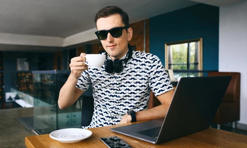 Заказ солнцезащитных очков в интернете